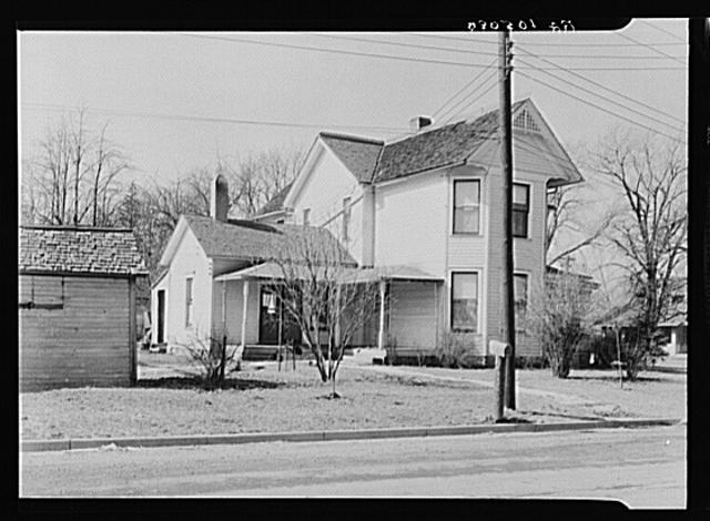 House in the town of Fowler, Indiana, where Tip Estes'...