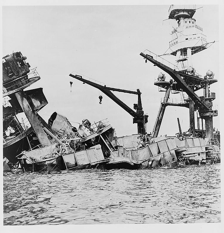 USS Arizona Pearl Harbor 1941