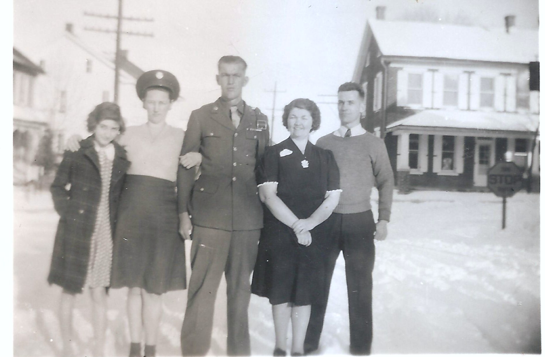 Lillian E.Artz
