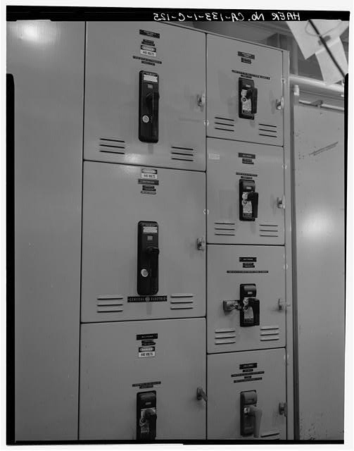 125. TRANSFORMER SUBSTATIONS ON NORTH SIDE OF TRANSFORMER...