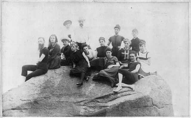 Frances Banjamin Johnston and family 