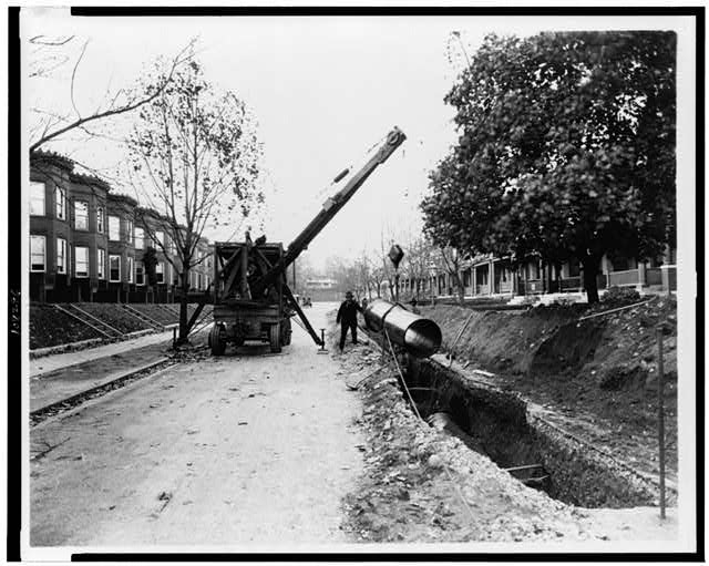 [Crane, owned by the District of Columbia Water...