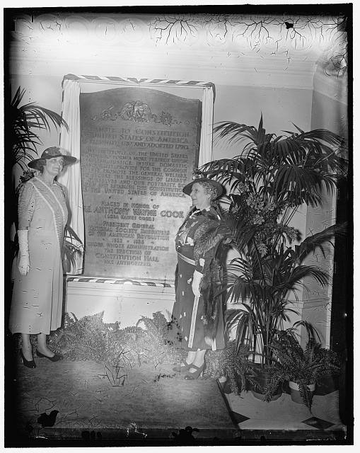 D.A.R. honors Mrs. Anthony Wayne Cook. Washington, D.C.,...