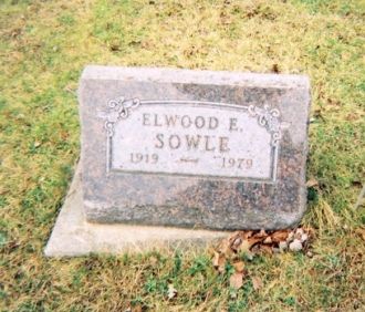 Elwood E. Sowle gravestone
