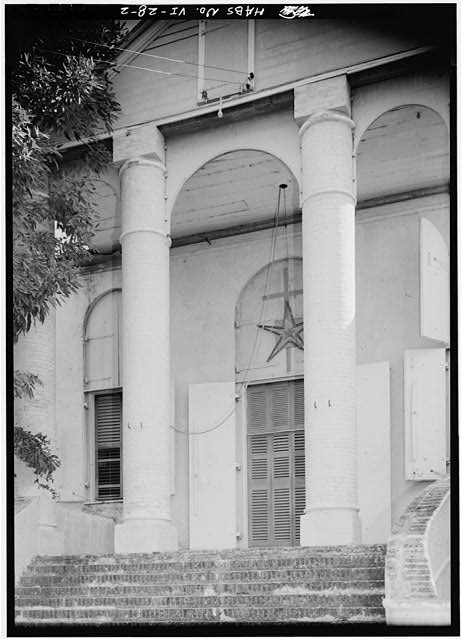 2. DETAIL OF COLUMNS OF NORTHWEST (FRONT) PORTICO AND OF...