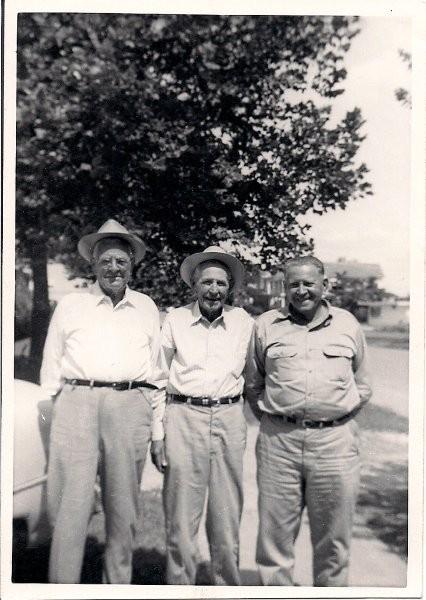 Ed, Walter, and Irvin Ingram (Irvin born 1900)