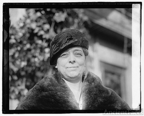 Mrs. H.H. McClure, 1/18/21