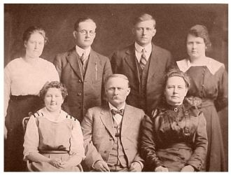 Knieriemen Family, Ohio c1915