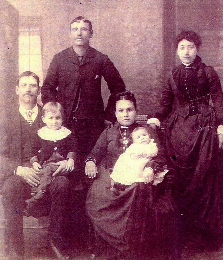 Samuel Rosberry Family and wife Mary D Laframboise