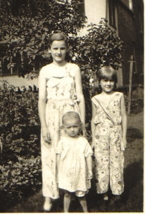 Kay (nee Gasinski) Eppinger and sisters