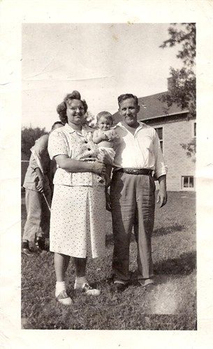 Valerie, Sharon, & Frank Porter, MI 1947