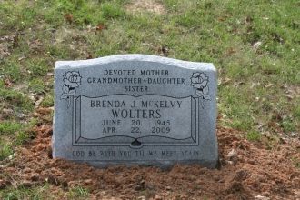 Brenda J. (McKelvy) Wolters gravesite