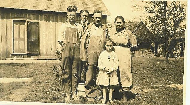 Asa & Rose (Carr) Neal's Family, Abt 1922