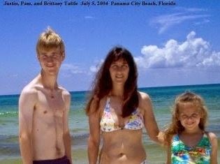 Justin, Pam and Brittany Tuttle in 2004