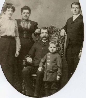The Ferdinand Billian Family