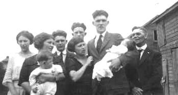 Bill Wheeler Family, 1922