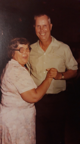 Lester C Krogmann