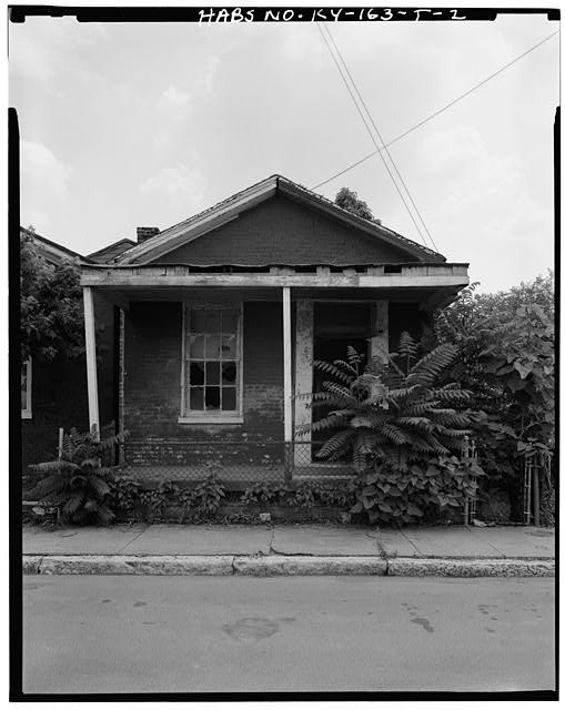 2. North elevation - Phoenix Hill Historic District, 924...