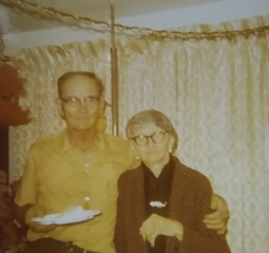 Thomas J Jecmenek with his sister, Frances Jecmenek Juren