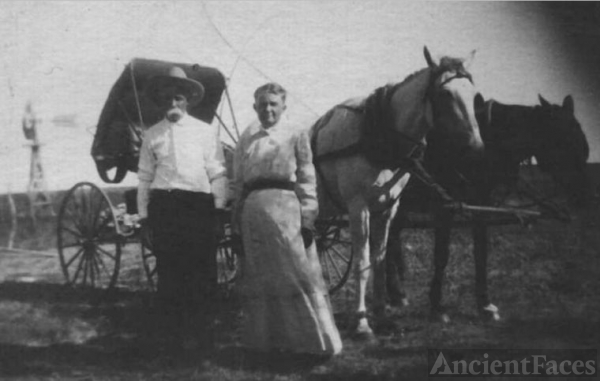 Elmina Brown Clifton & Joe Clifton