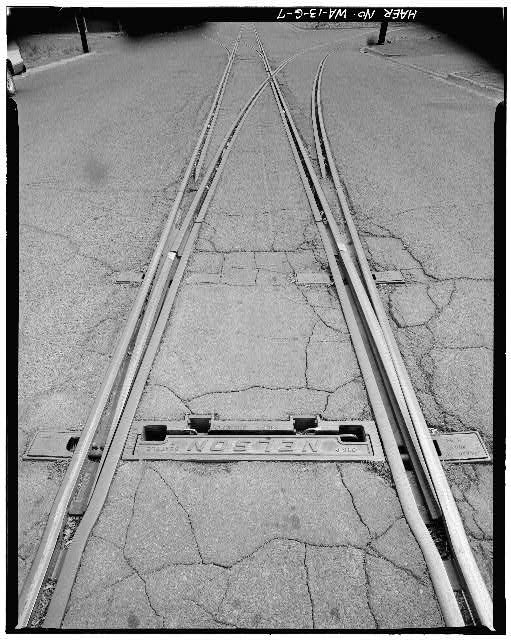 7. TYPICAL STREET SWITCH - DOUBLE MOVABLE POINT DESIGN -...