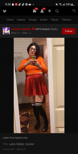 Dressing up like Velma 