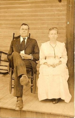 Mystery Couple