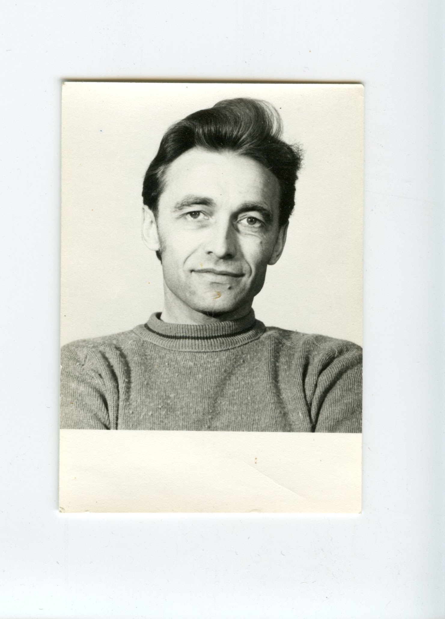 Heinrich (spare copy of photo for passport)