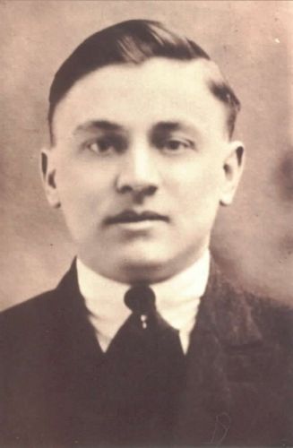 Jaroslav "Henry" Neumeier