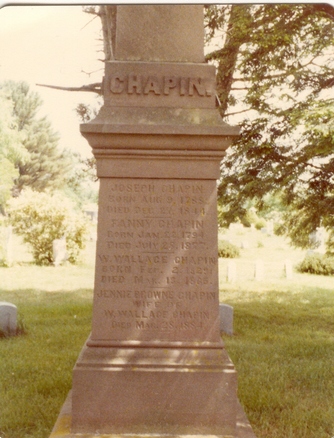 Joseph Chapin,Fanny Farnum,William Chapin & Jennie Browne gravestone