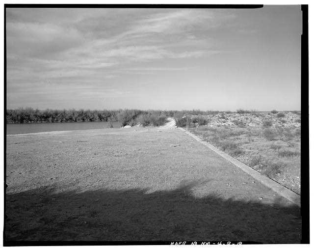 19. AVALON DAM - SPILLWAY NO. 3. VIEW TO EAST - Carlsbad...