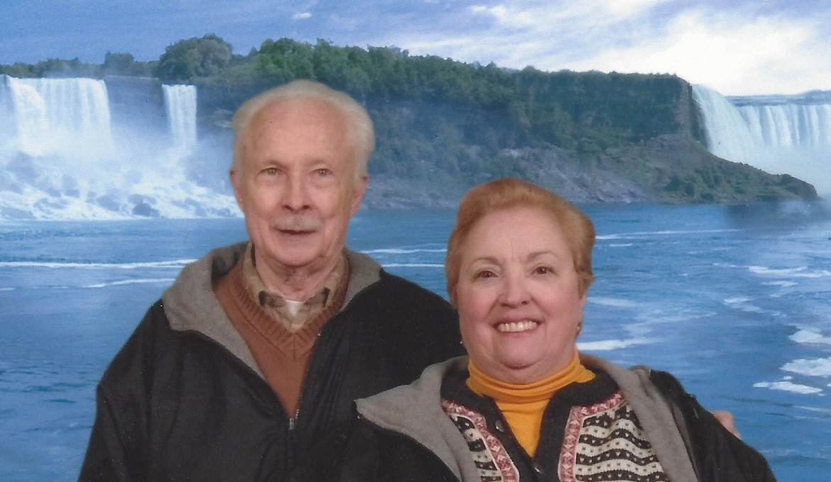 Jim and Amanda at Niagara Falls.