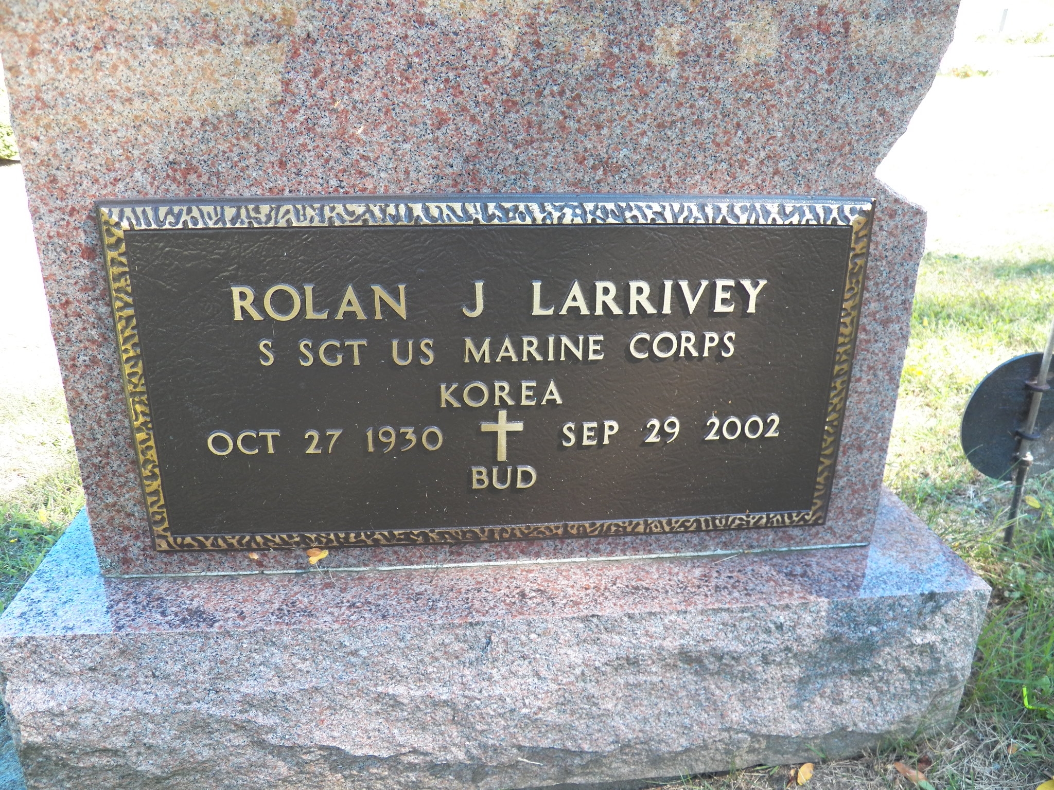 Rolan J Larrivey gravesite