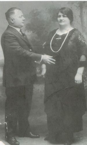  Nicola & Angelina (Mormile) Dellecave, 1903
