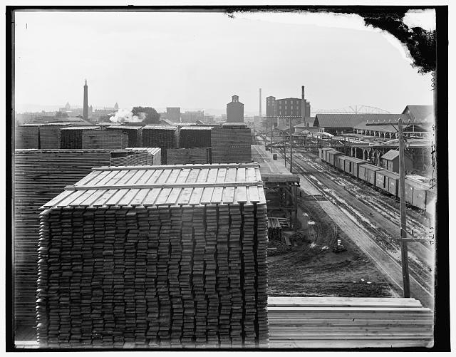 Winona, a sawmill plant