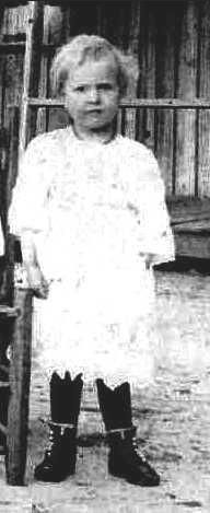 Nina CAMPBELL HIGDON