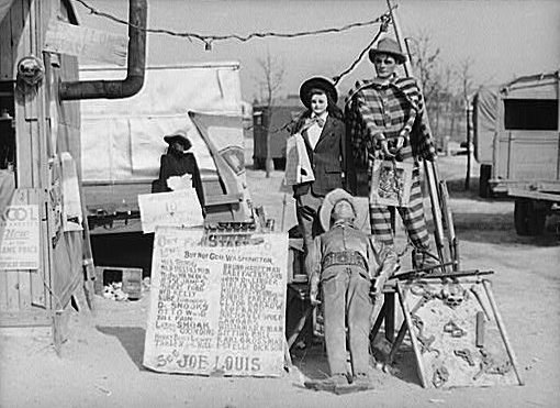 A traveling side-show "Crime Museum" 