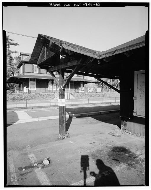 10. VIEW NORTH, CANOPY - Fanwood Station, South Side...