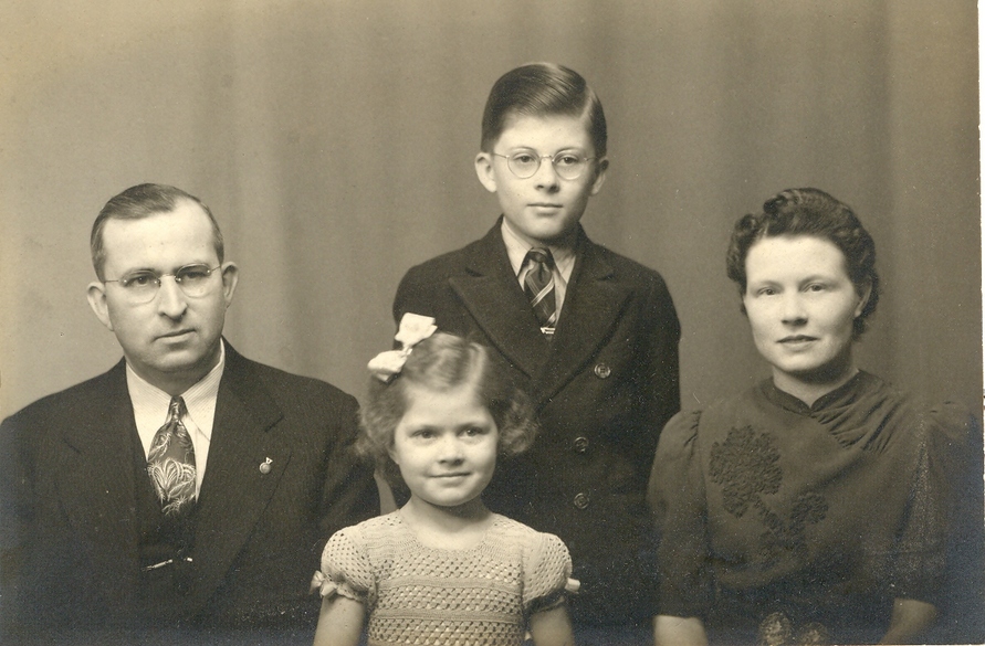 Harry Callman family 1940's