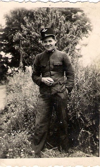 Alexander Purcar Vojnic, uniform
