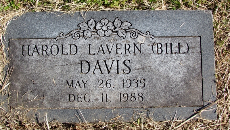 Harold Lavern (Bill) Davis gravesite