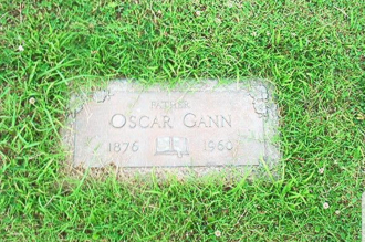 Oscar C Gann Grave Stone