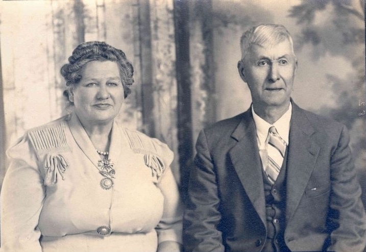 Frank and Mary HELDT MEIXNER
