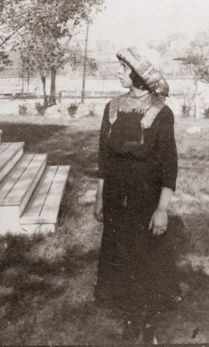 Marjorie Lillian Keswick, 1913
