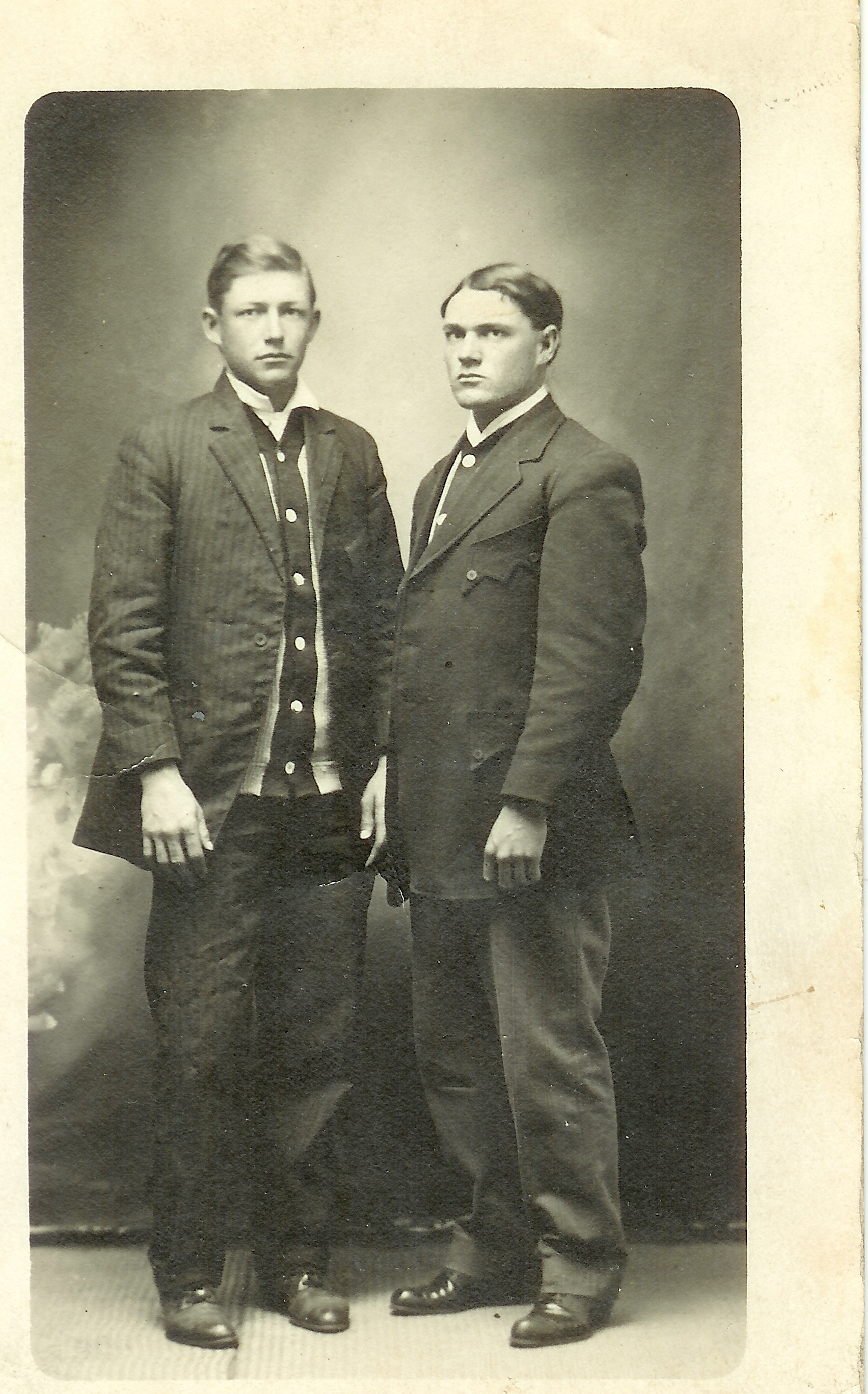 Possibly G.W. (Wash) and Mark Short?