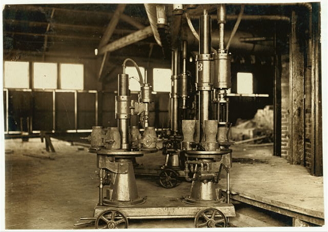 Machine that blows 4 milk bottles at a time. No "lung...