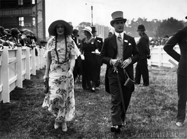 Kentucky Derby Fashionable Couple