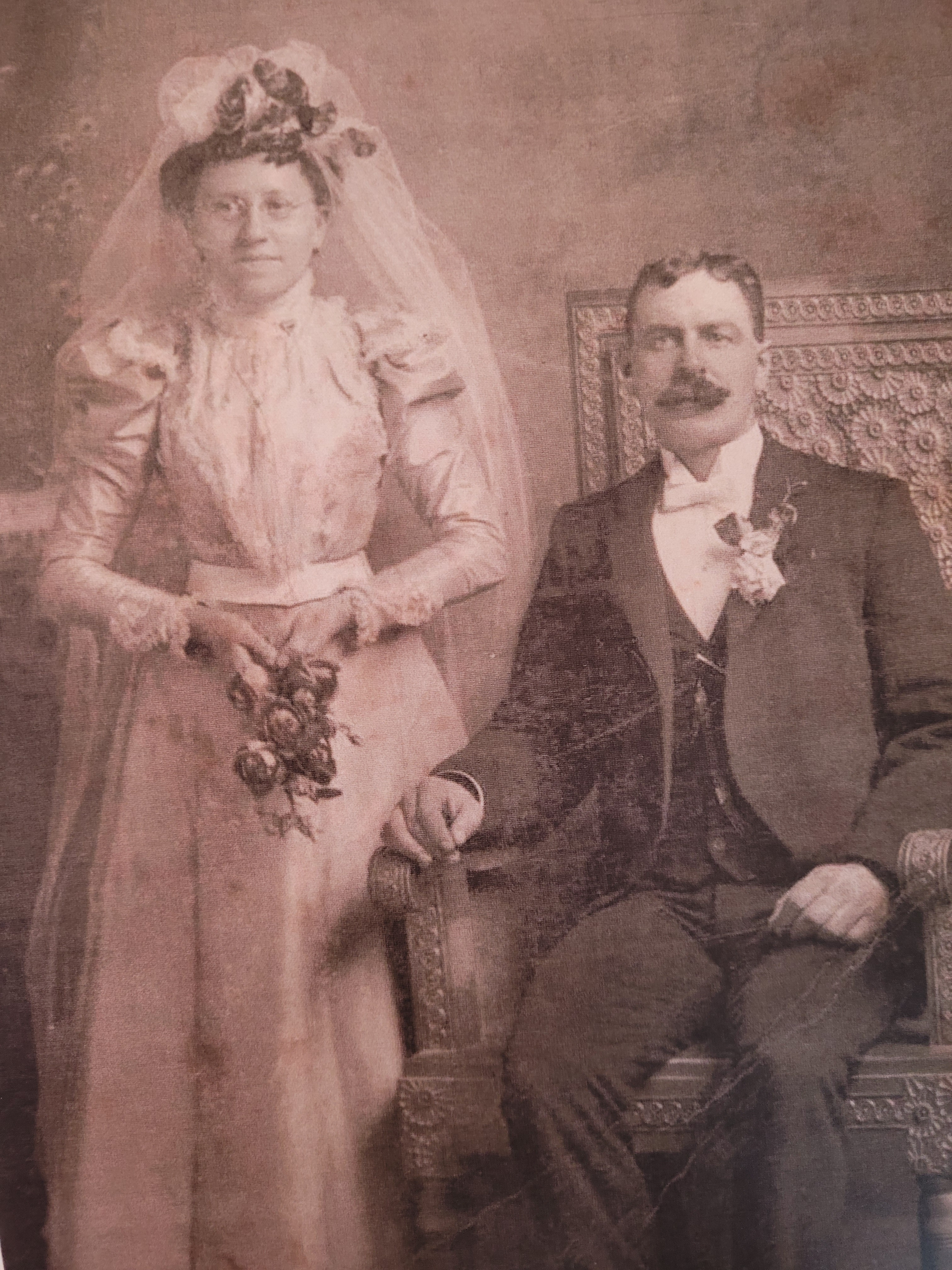 GREAT GR'MA AND GR'PA ERSCHEN 
