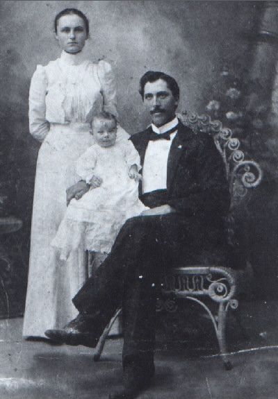 Robert Andrews & family