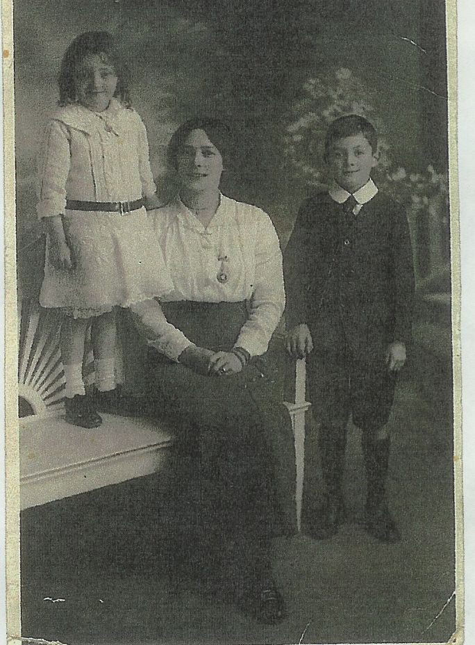 Unknown Morris or related Family